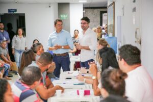 Imagem da notícia - Governo do Amazonas realiza pagamento de soluções de moradia para 135 beneficiários do Prosamin+