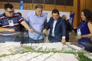 Imagem da notícia - Governo do Amazonas apresenta projetos de infraestrutura e urbanismo sustentável na ExpoUlbra 2025
