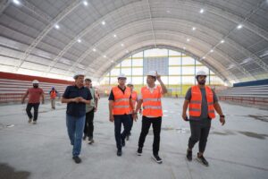 Imagem da notícia - Em Parintins: Sedurb e Sedel vistoriam as obras de revitalização do Ginásio Elias Assayag