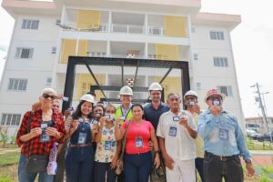 Imagem da notícia - Famílias habilitadas a residir no Residencial Maués, do Prosamin+, participam da escolha dos apartamentos