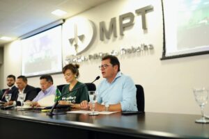 Imagem da notícia - Sedurb apresenta projeto-piloto de aterro sanitário em Iranduba, em evento no Ministério Público do Trabalho