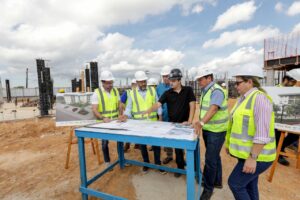 Imagem da notícia - Governador Wilson Lima vistoria obras do Residencial Novo Aleixo, na zona norte de Manaus