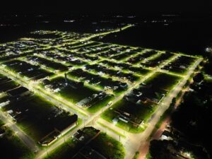 Imagem da notícia - Ilumina+ Amazonas avança e beneficia mais sete municípios do interior do estado