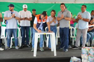 Imagem da notícia - Ilumina+ Amazonas: Governador Wilson Lima anuncia modernização da iluminação pública de Anamã com tecnologia LED