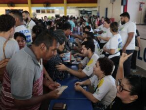 Imagem da notícia - Moradores da zona norte de Manaus aprovam serviços oferecidos na 26ª edição do Governo Presente