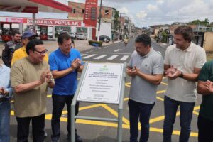 Imagem da notícia - Em Coari, governador Wilson Lima inaugura obras do sistema viário e reforça iluminação pública com 4,5 mil pontos de LED