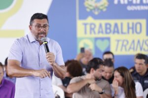 Imagem da notícia - Governador Wilson Lima acompanha serviços da 28ª edição do Governo Presente, que ultrapassa 100 mil atendimentos em 2025