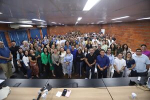 Imagem da notícia - Servidores da Sedurb e UGPE homenageam o secretário Marcellus Campêlo pelos 10 anos à frente da pasta